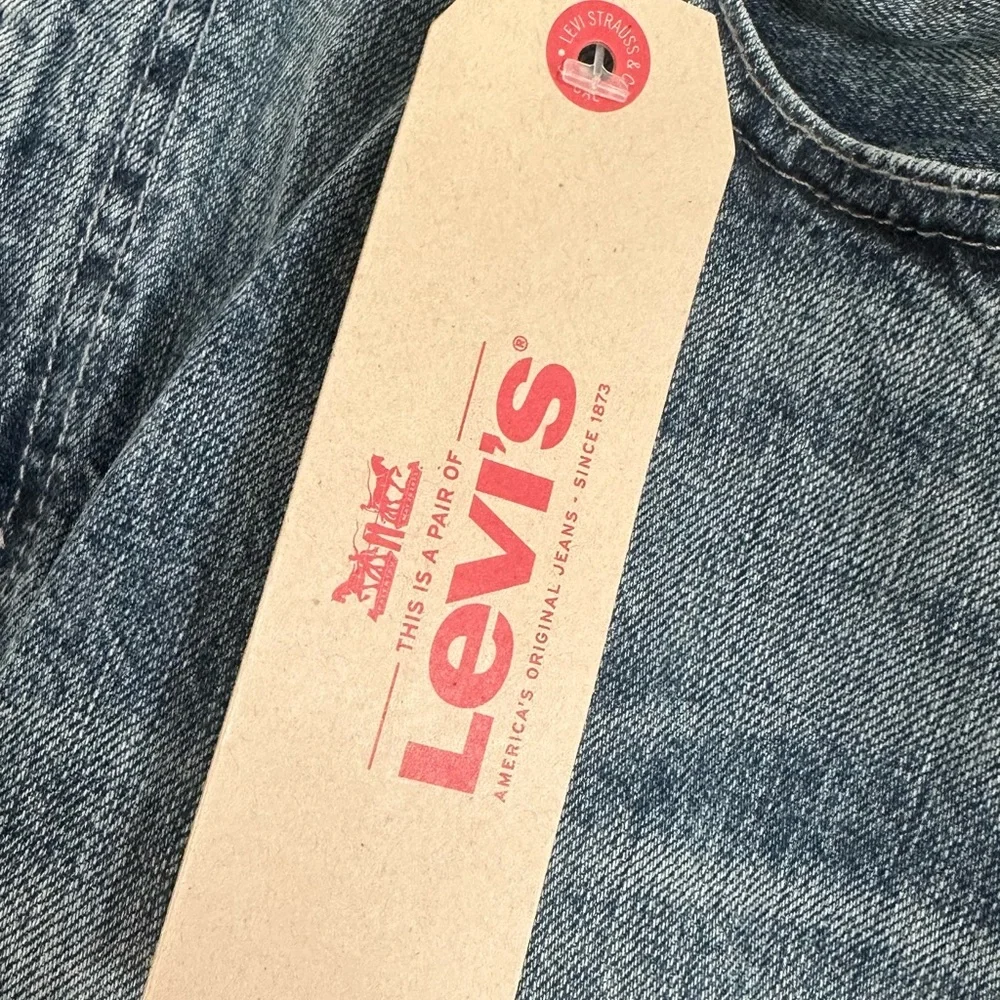 Levi's Men's Washed Blue Straight Jeans
